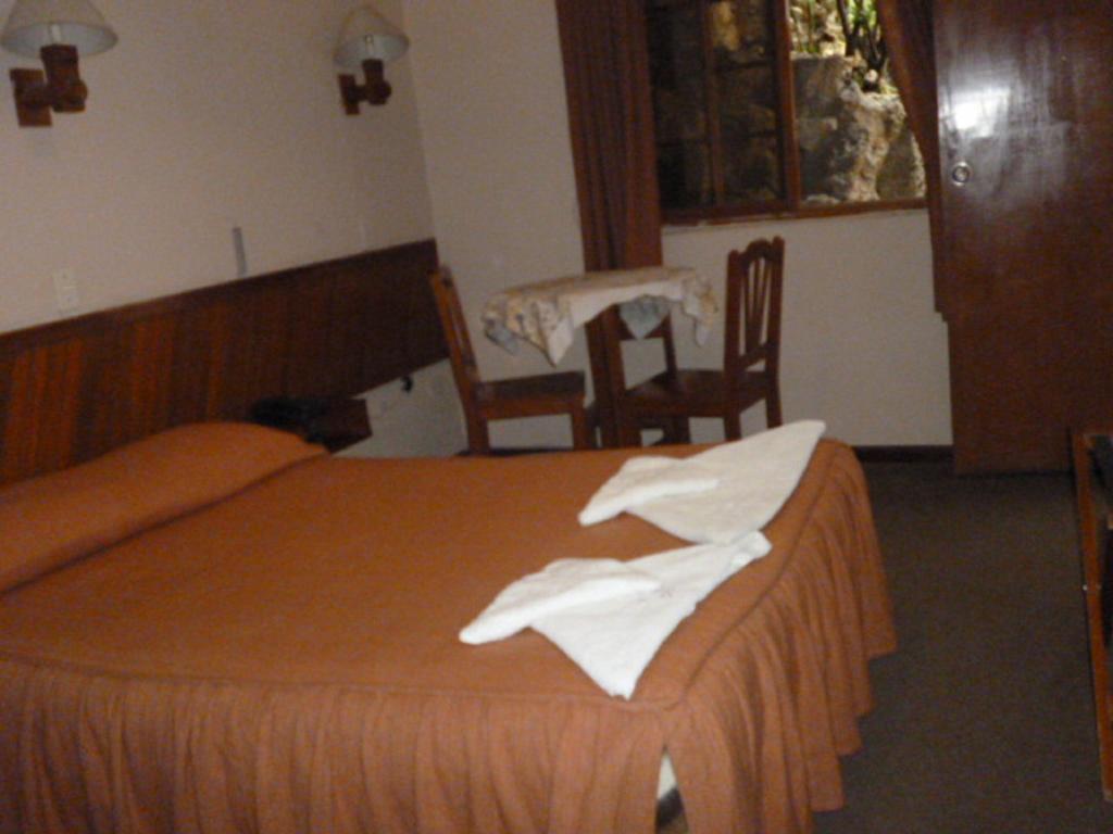 Hospedaje Casa Blanca Huaraz  Luaran gambar