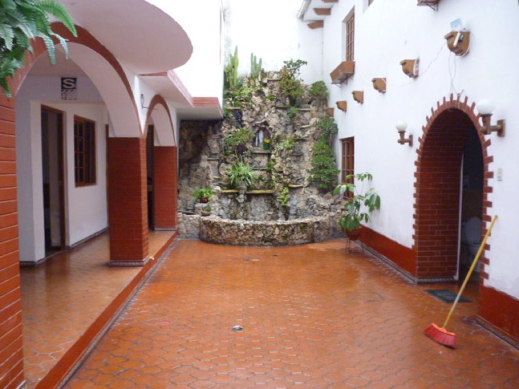 Hospedaje Casa Blanca Huaraz  Luaran gambar